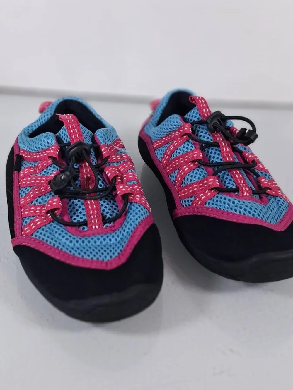 Northside Brille II Water Shoes Big Girls Size 4 Pink Turquoise Bungee Cord